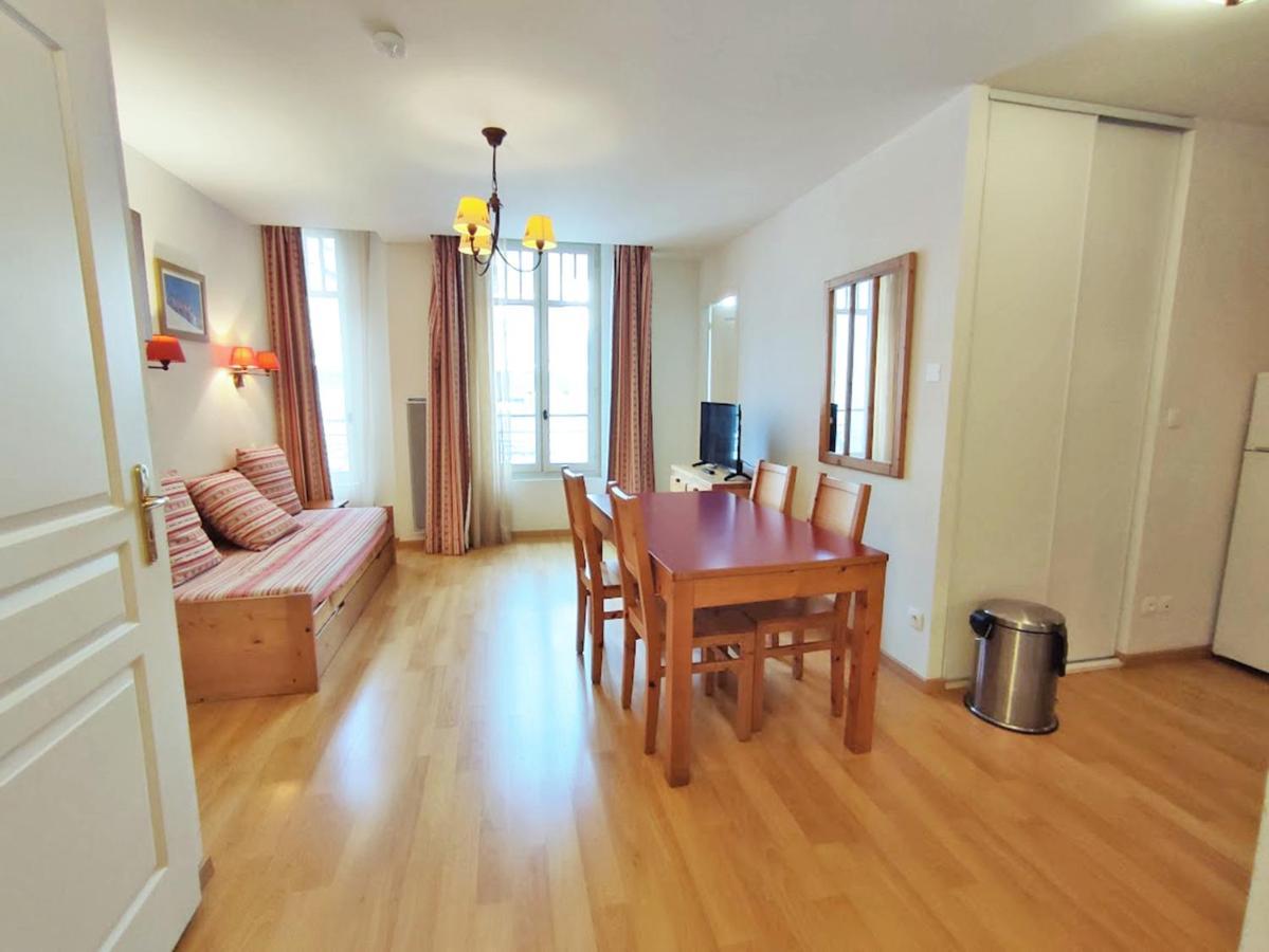 Evasion, T3, Centre Luchon, Wifi, Casier A Skis, Ascenseur, 6 Personnes Bagnères-de-Luchon المظهر الخارجي الصورة